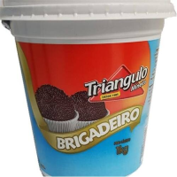 imagem de Doce Brigadeiro Triangulo 1kg