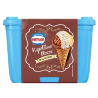 imagem de Sorvete Sabor Napolitano com Flocos Tradicional Nestlé Pote 1,5l